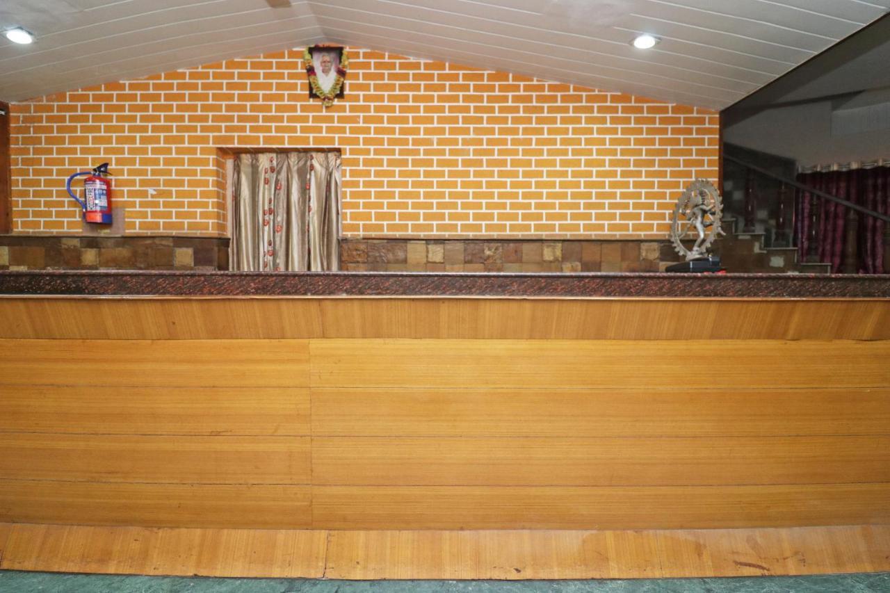 Spot On 37002 Hotel Natraj Bilaspur  Luaran gambar