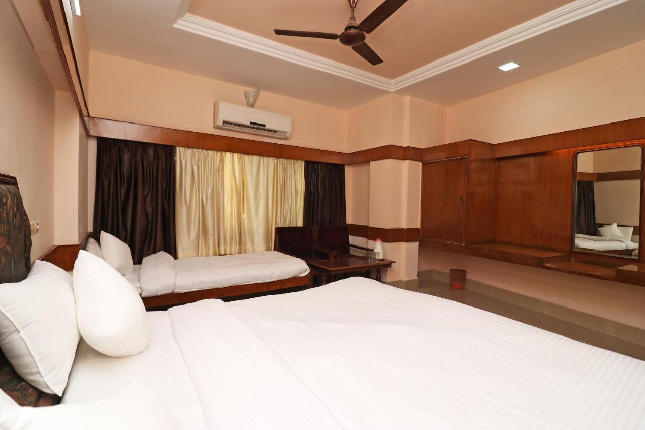 Spot On 37002 Hotel Natraj Bilaspur  Luaran gambar