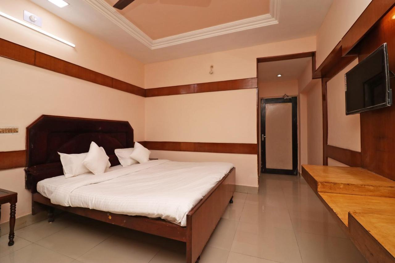 Spot On 37002 Hotel Natraj Bilaspur  Luaran gambar