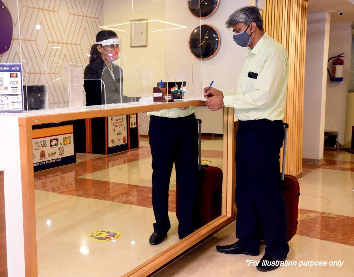 Spot On 37002 Hotel Natraj Bilaspur  Luaran gambar